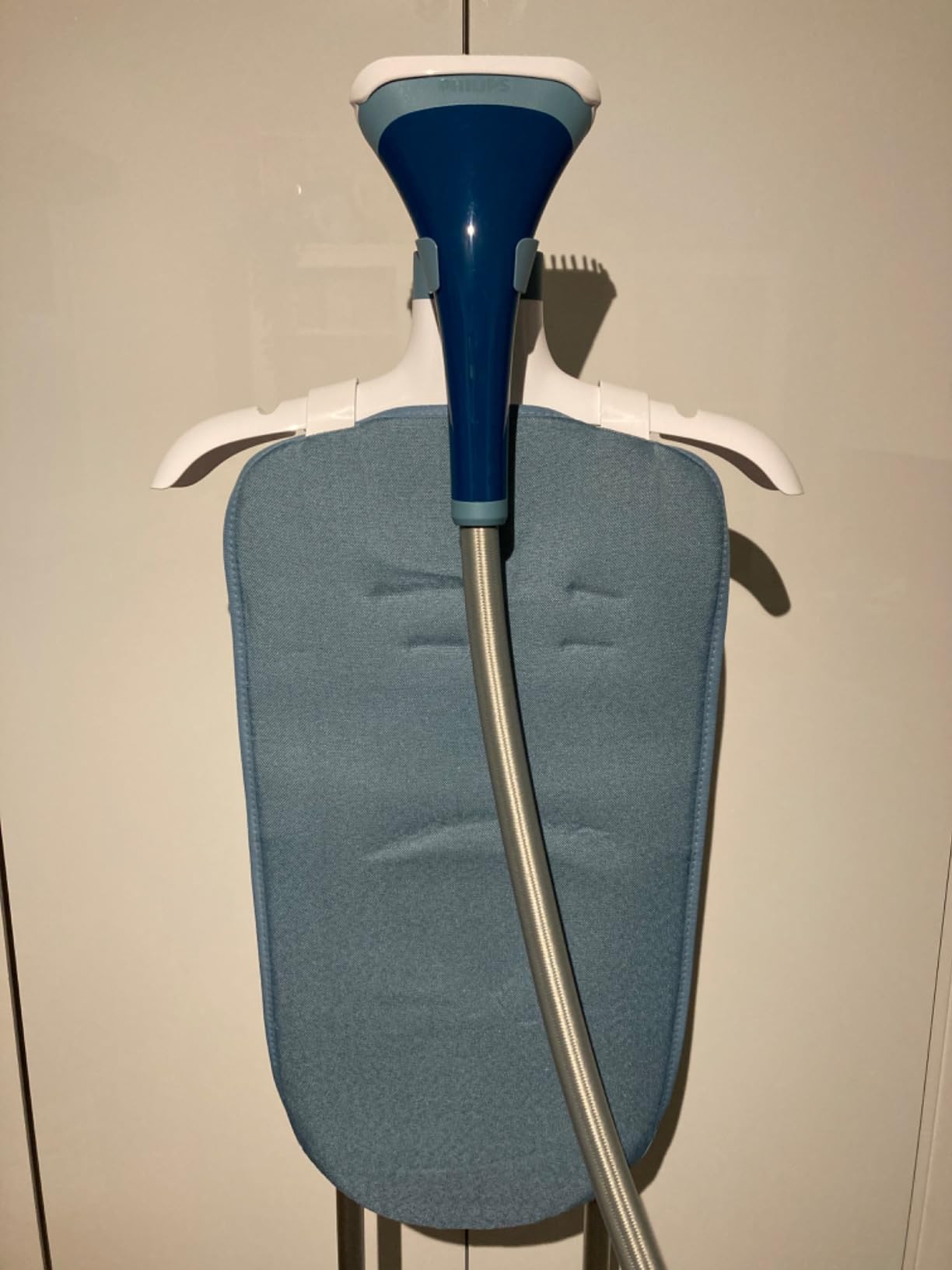  Philips garment steamer 1040