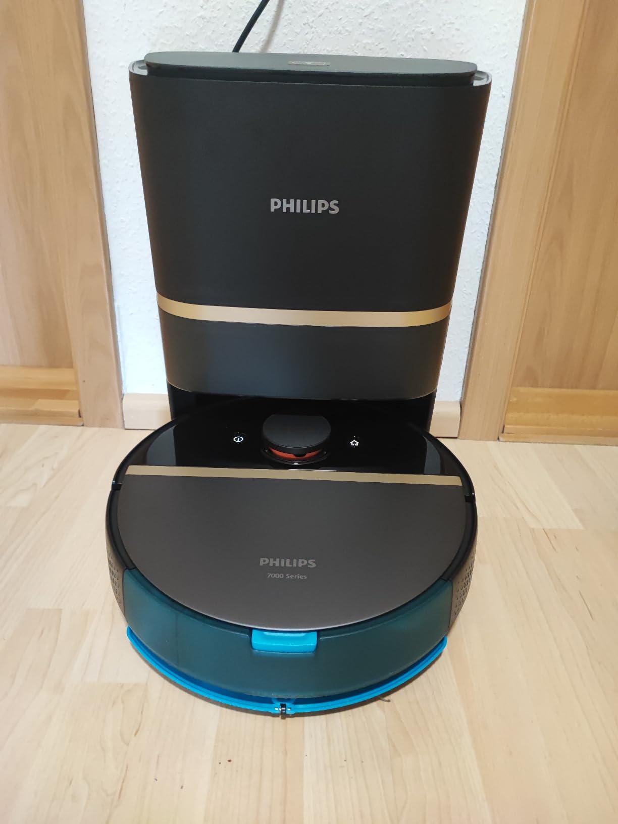  Philips xu7100 mop robot vacuum