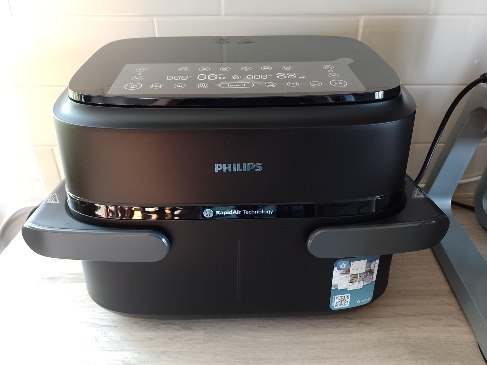  Philips na150 dual air fryer