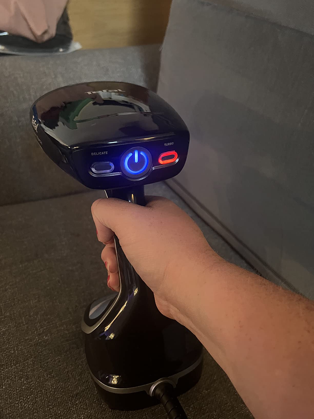  Tefal handheld access steam force dt8250