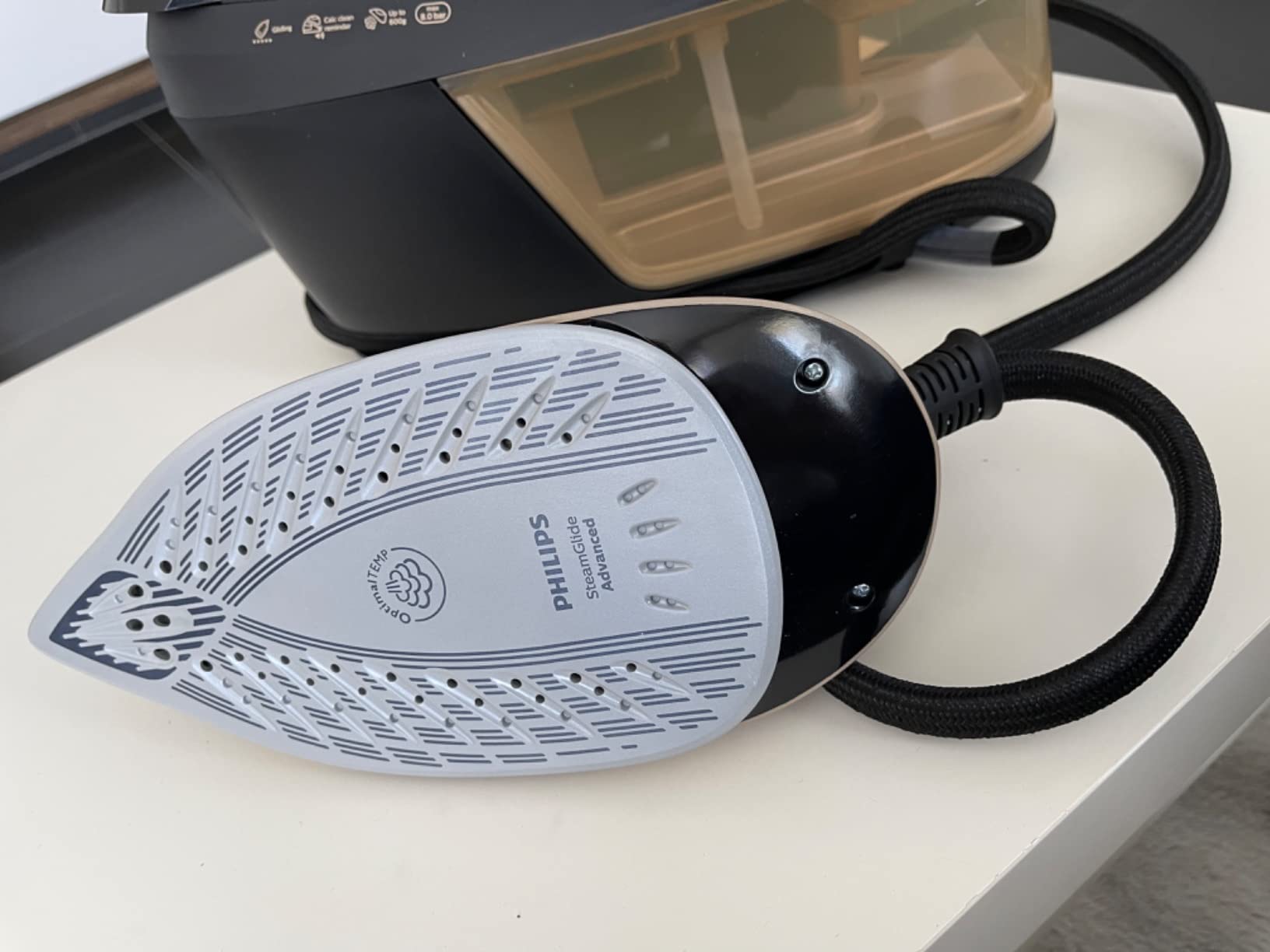  Philips steam iron psg6064