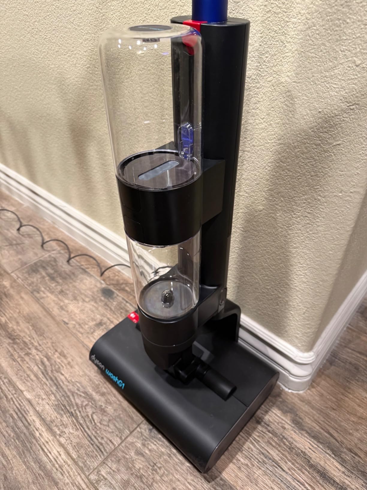  Dyson wet vacuum cordless cleaner g1