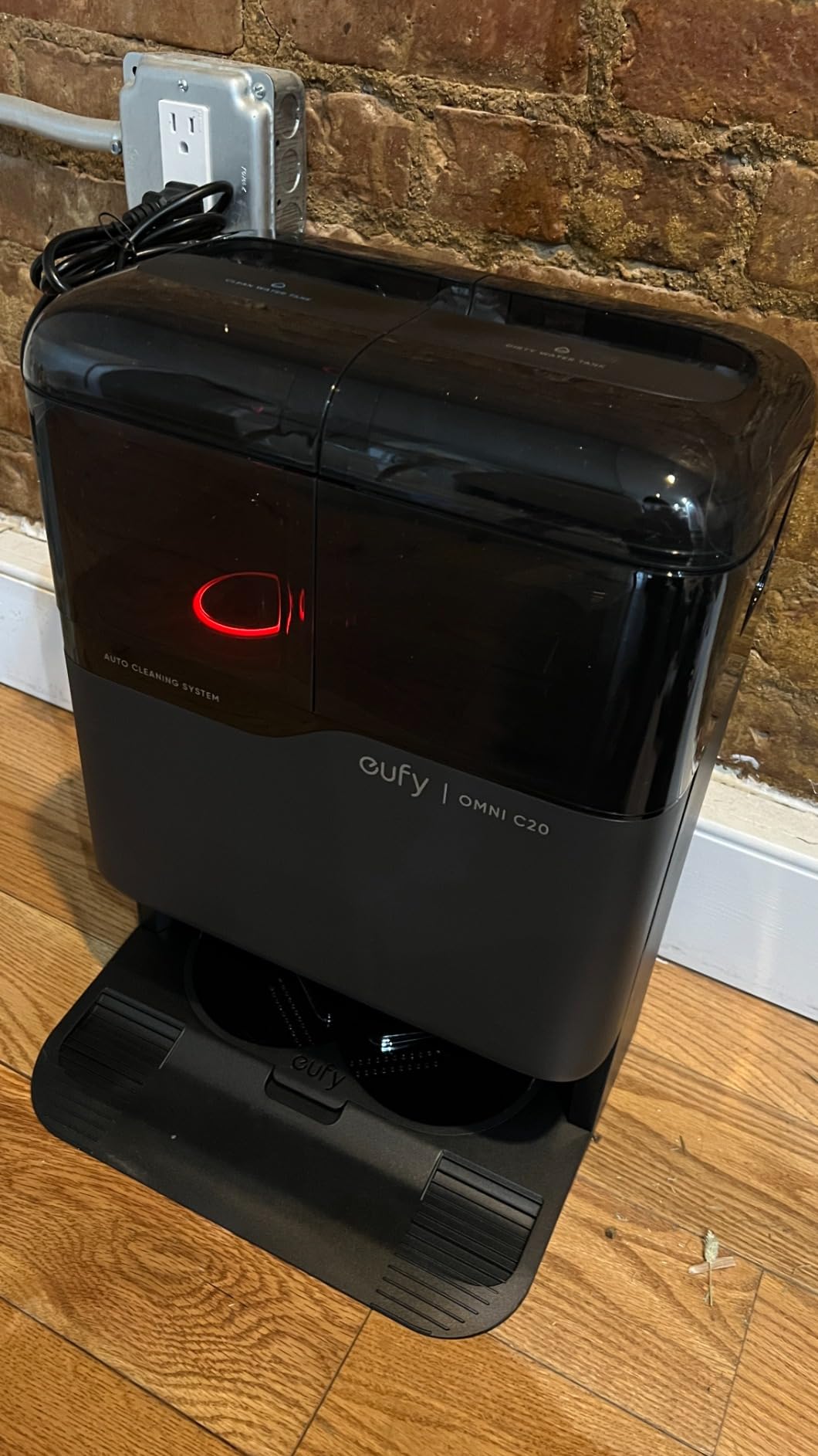  Eufy robot vacuum all in one station c20
