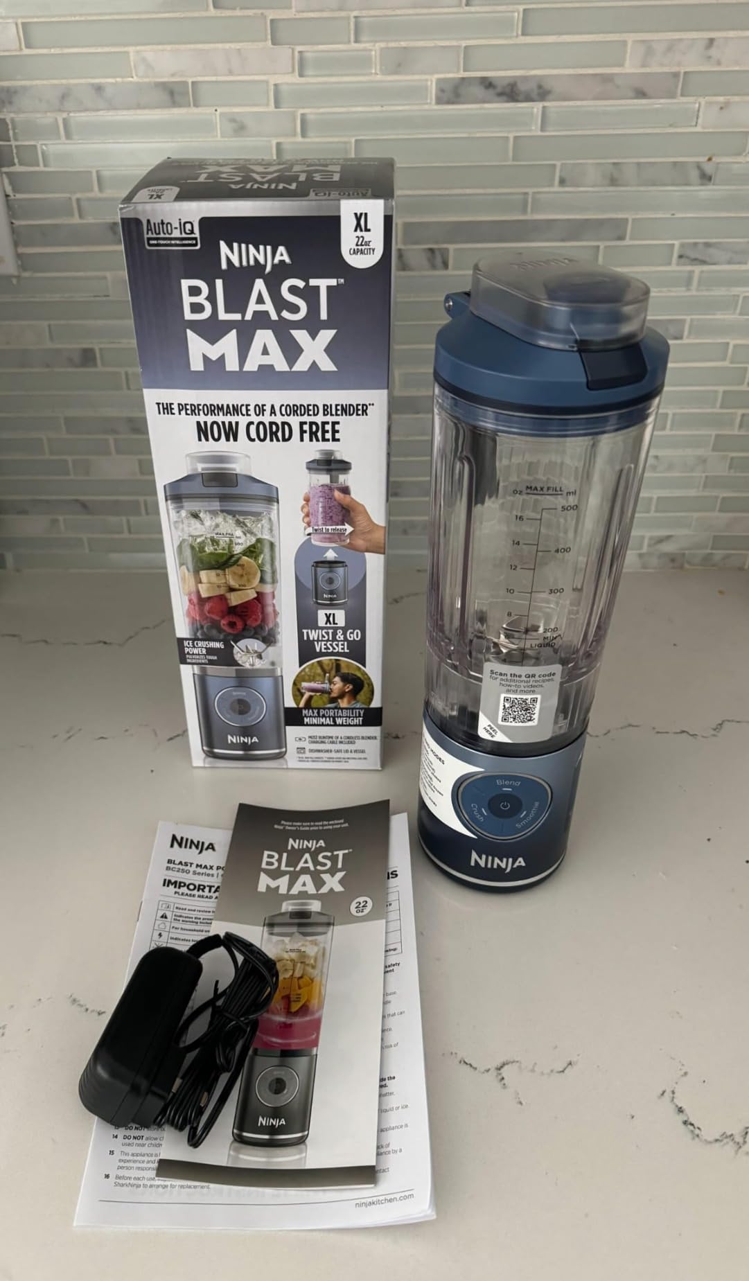  Ninja bc251 portable blender