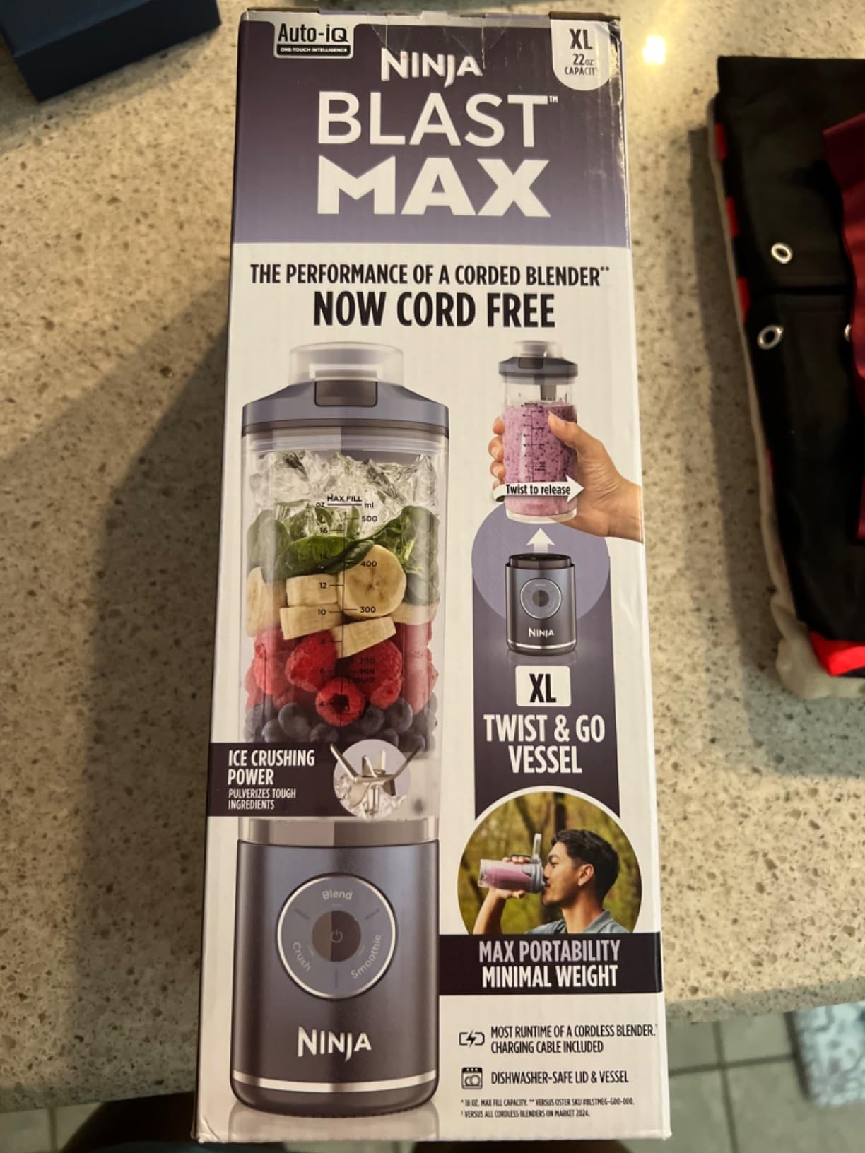  Ninja bc251 portable blender