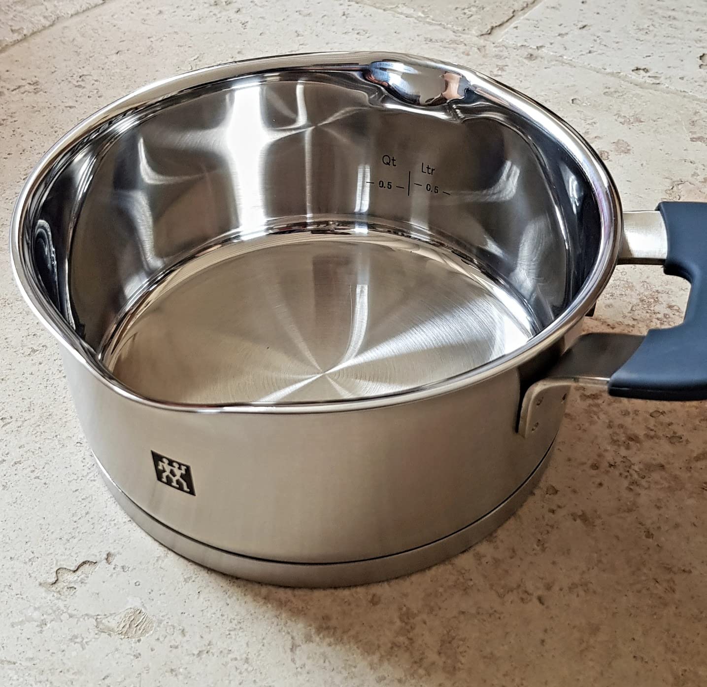  Zwilling simplify stainless steel pot set