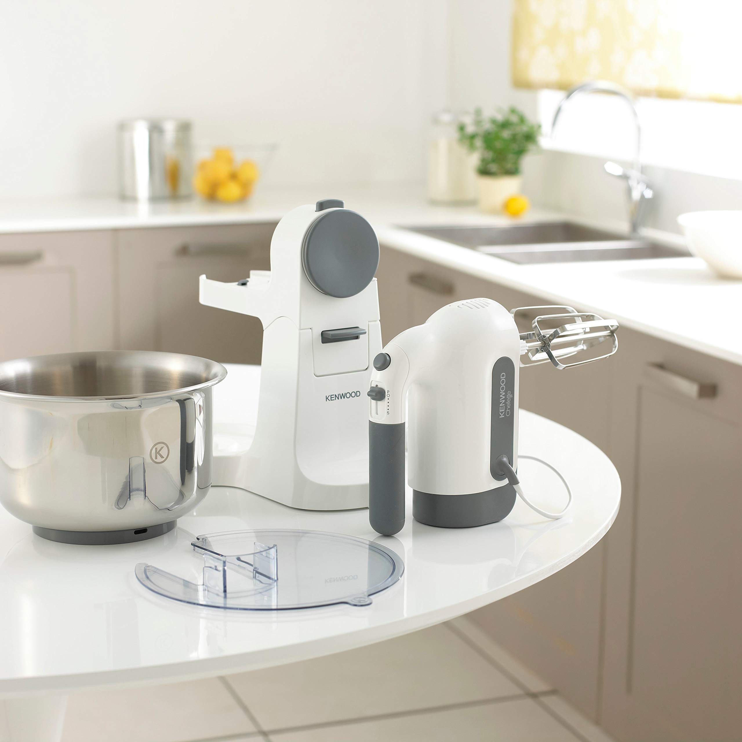  Kenwood hand mixer 680