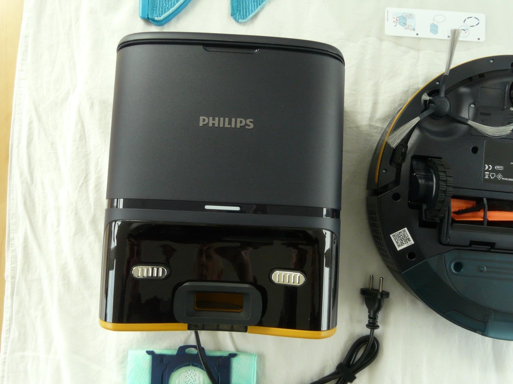  Philips robot vacuum xu2100