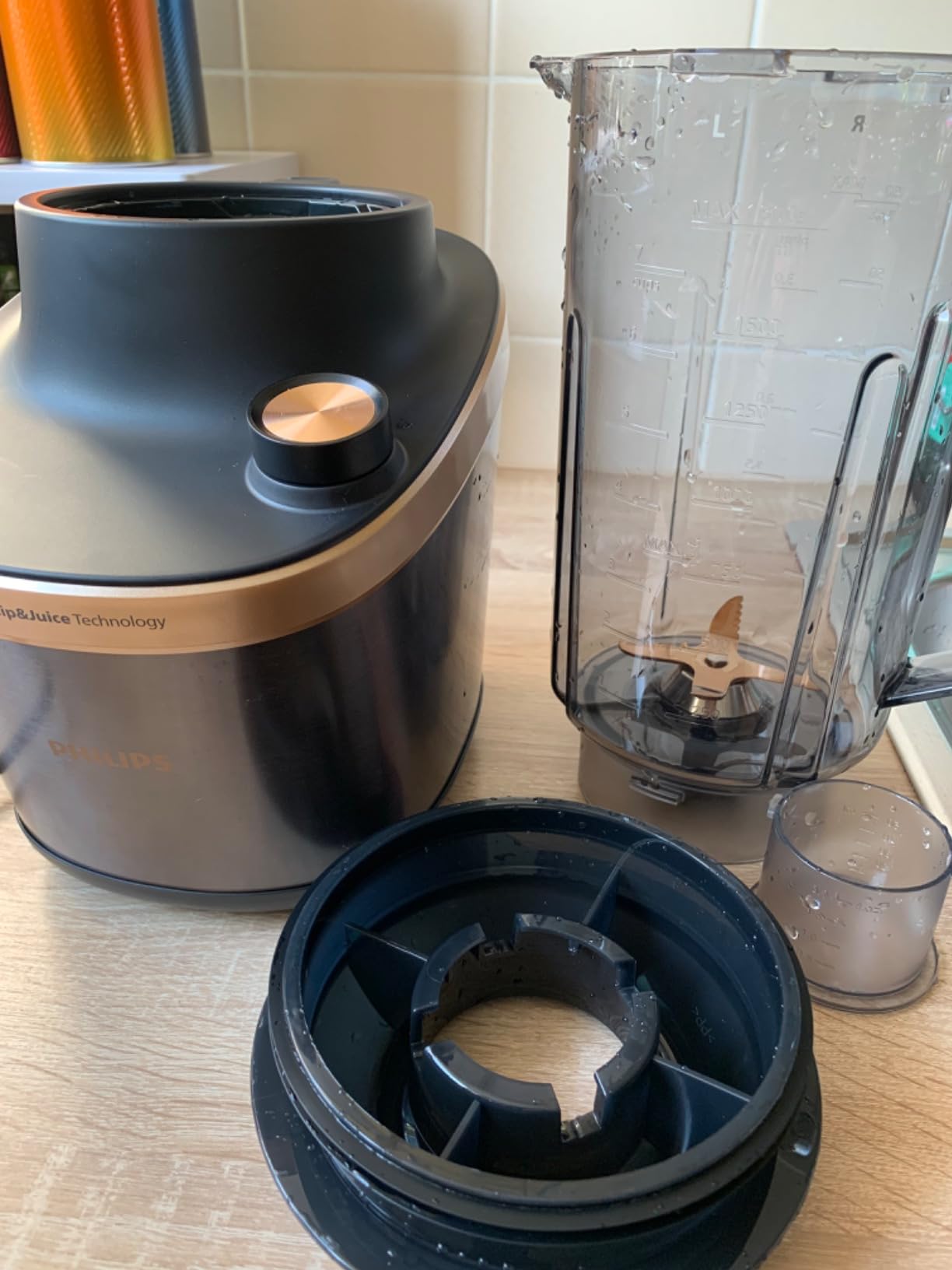  Philips juicer hr3770