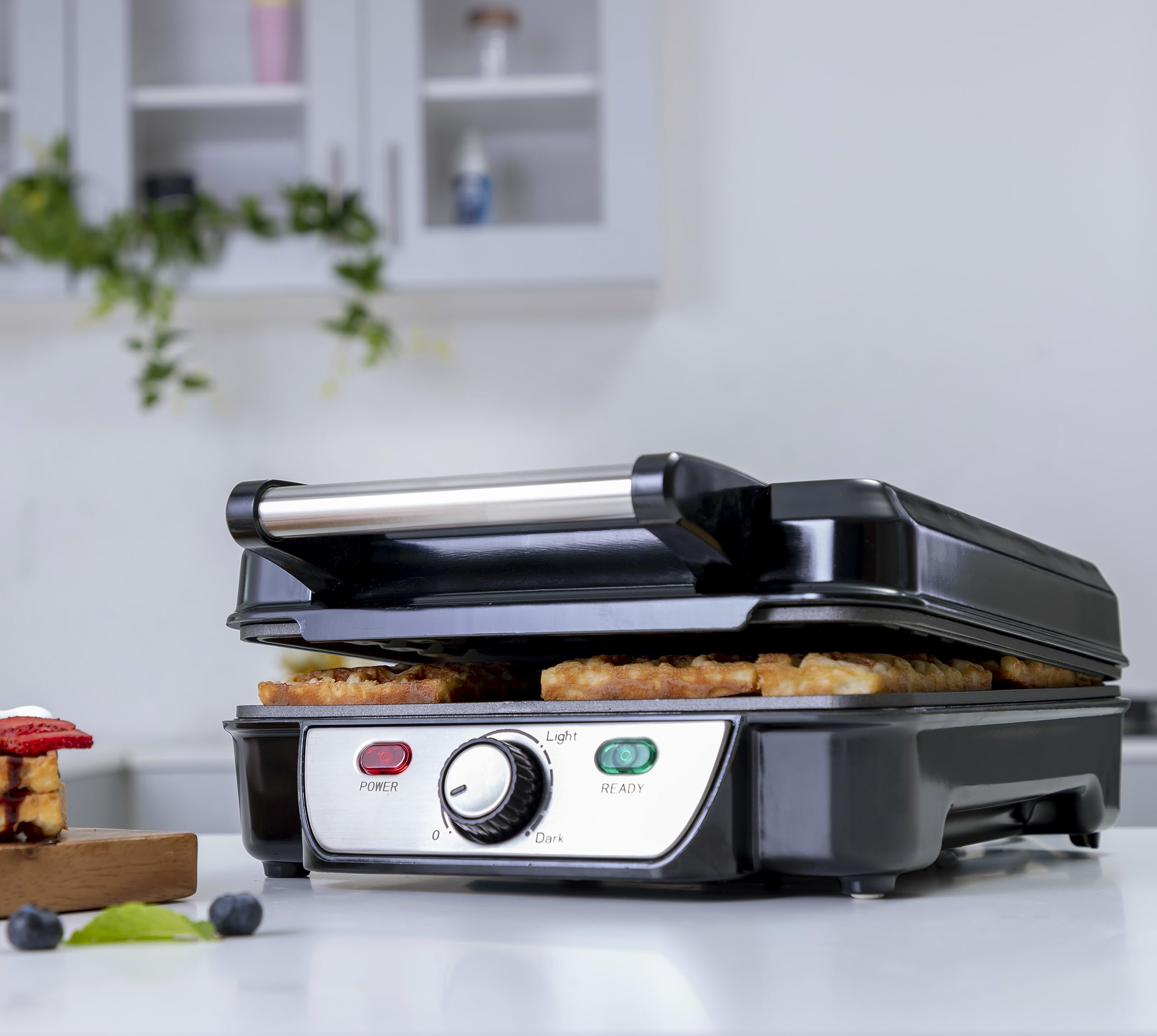  Geepas waffle maker 5417