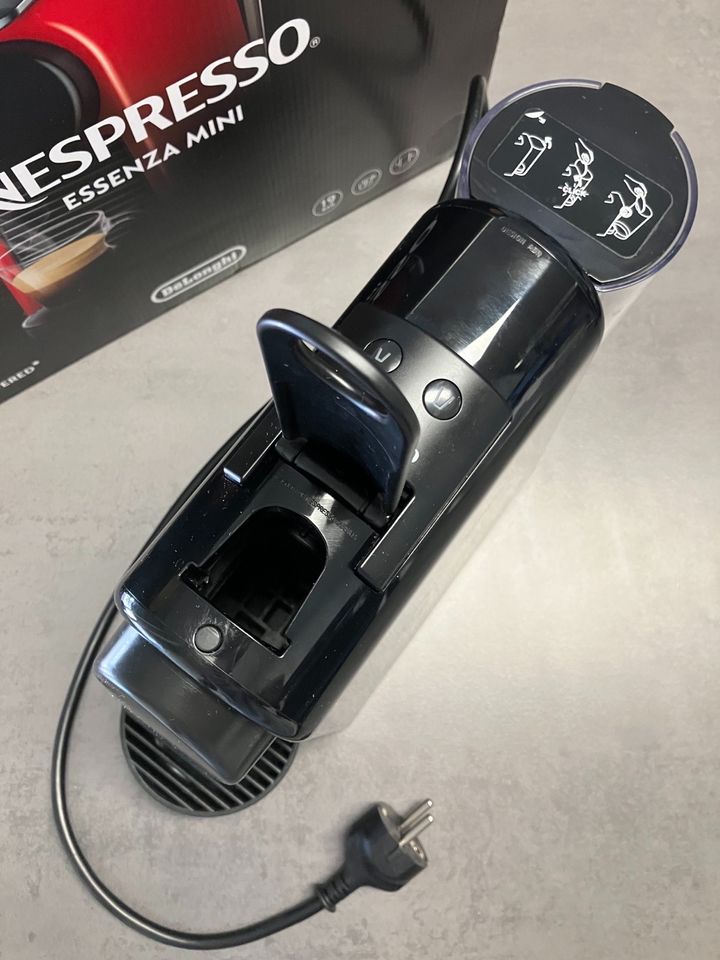  Delonghi essenza mini