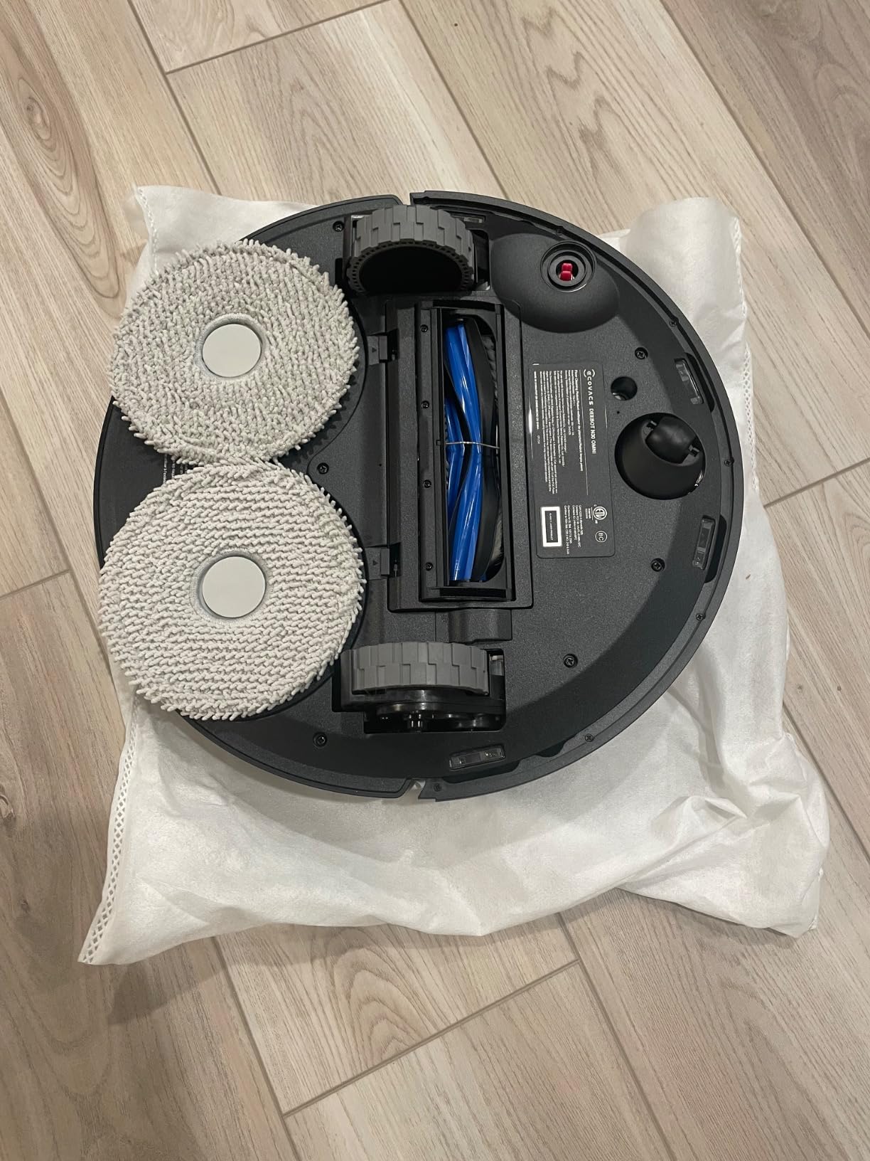  Ecovacs n30 pro omni robot vacuum