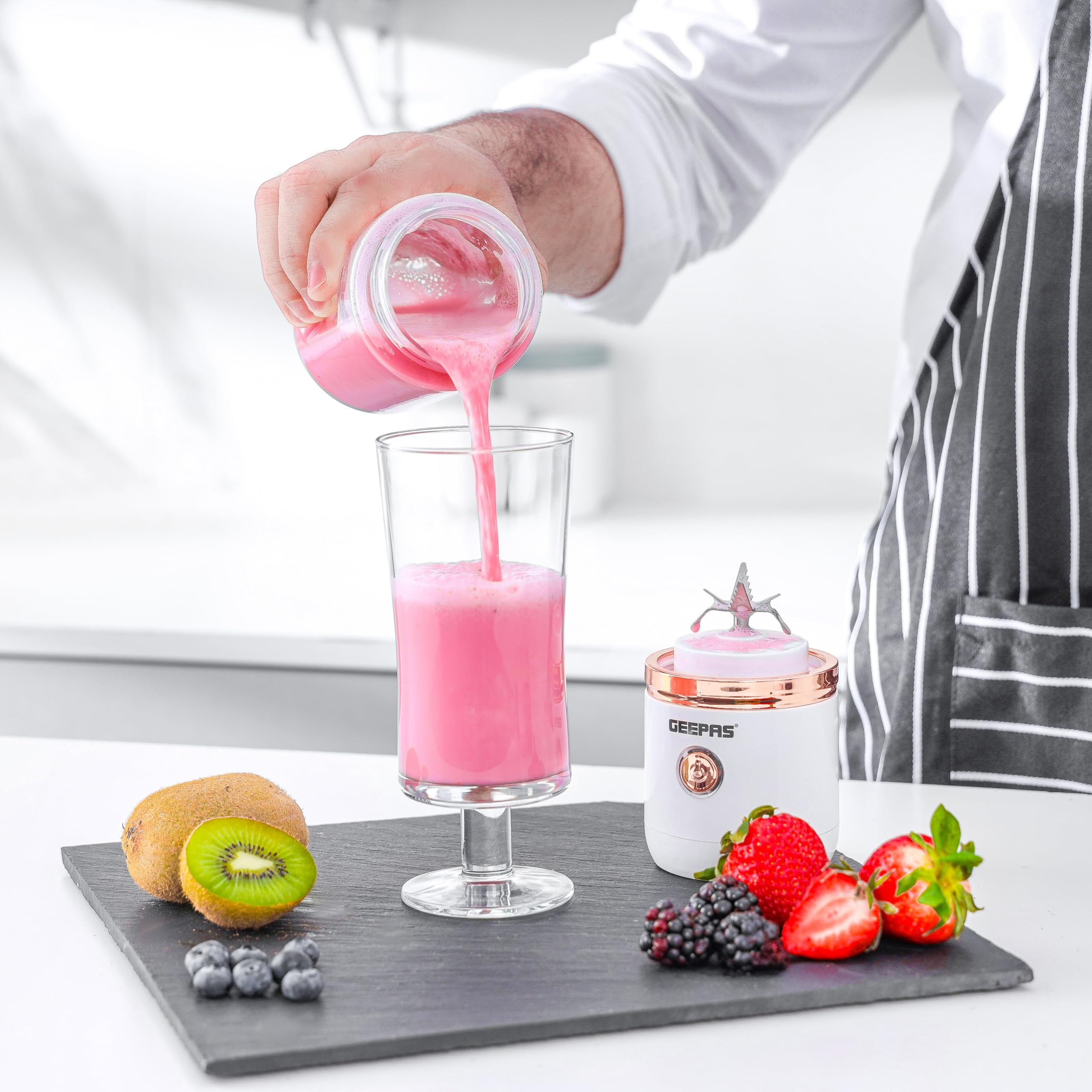  Geepas portable blender gsb44058