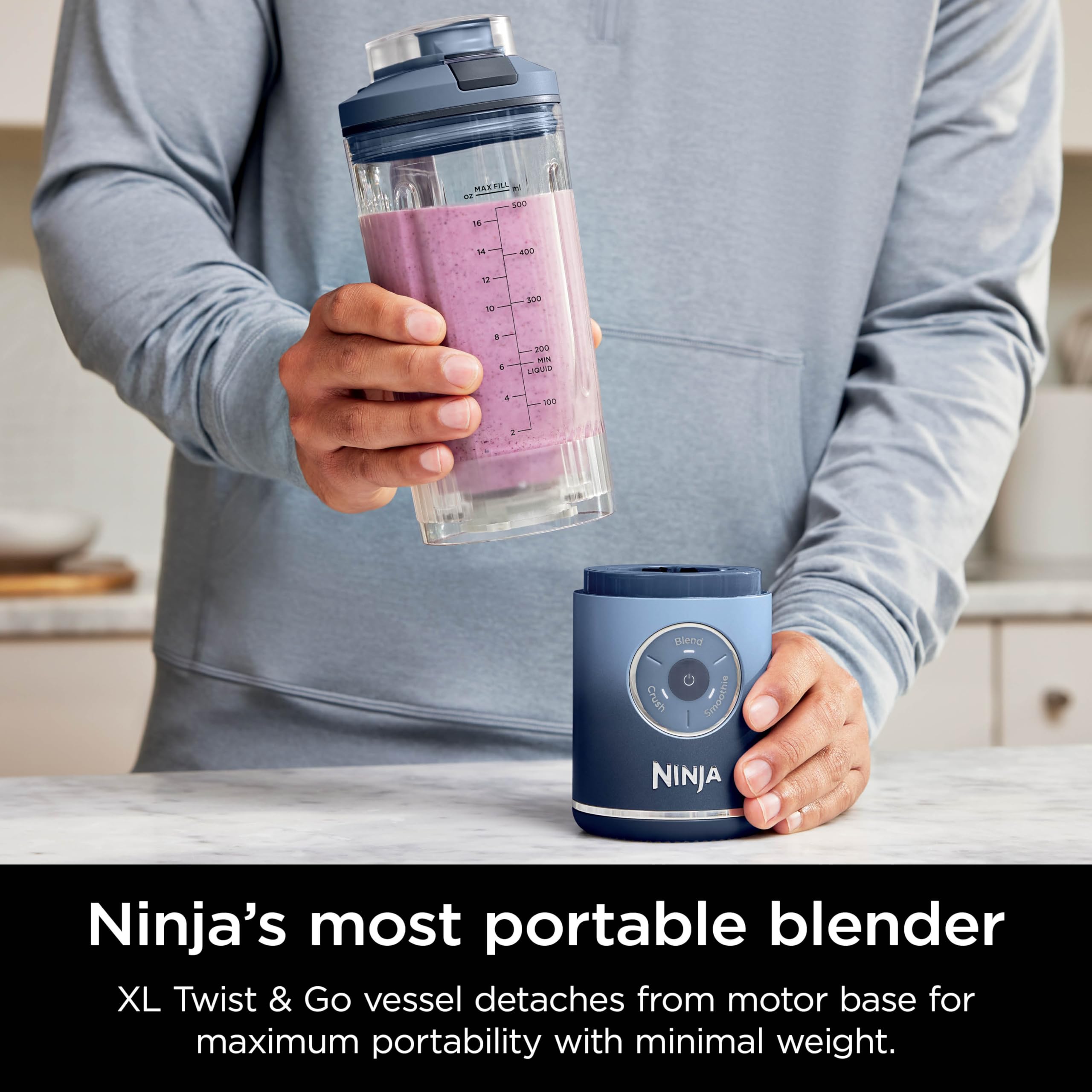  Ninja bc251 blast max portable blender