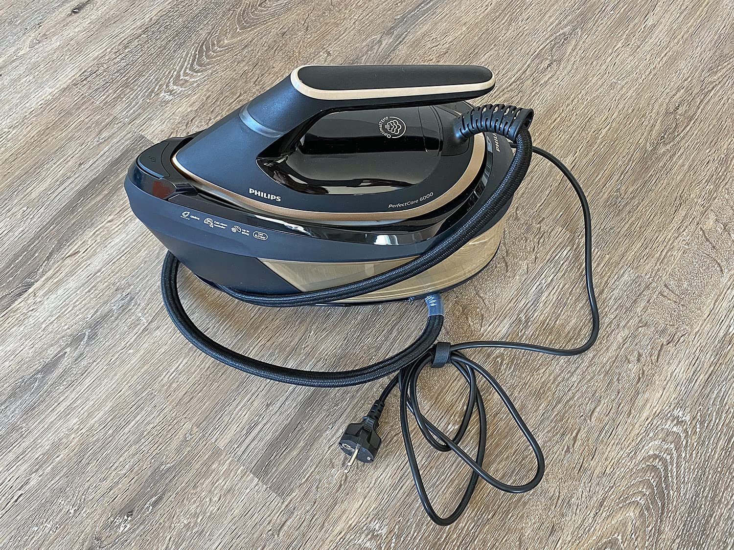  Philips steam iron 6064