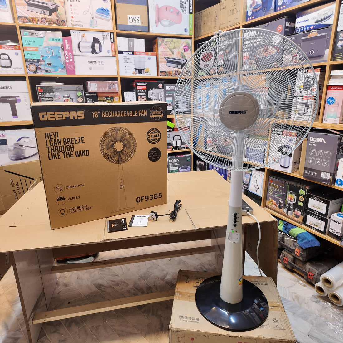  Geepas gf9385 rechargeable fan gf9385