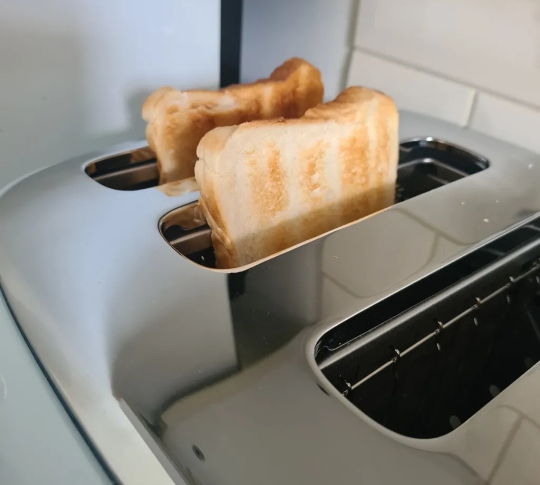  Smeg toaster 4slice tsf03