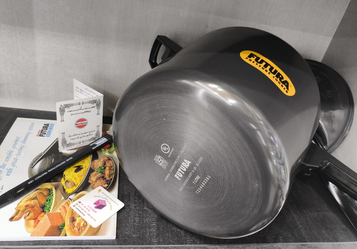  Futura pressure cook