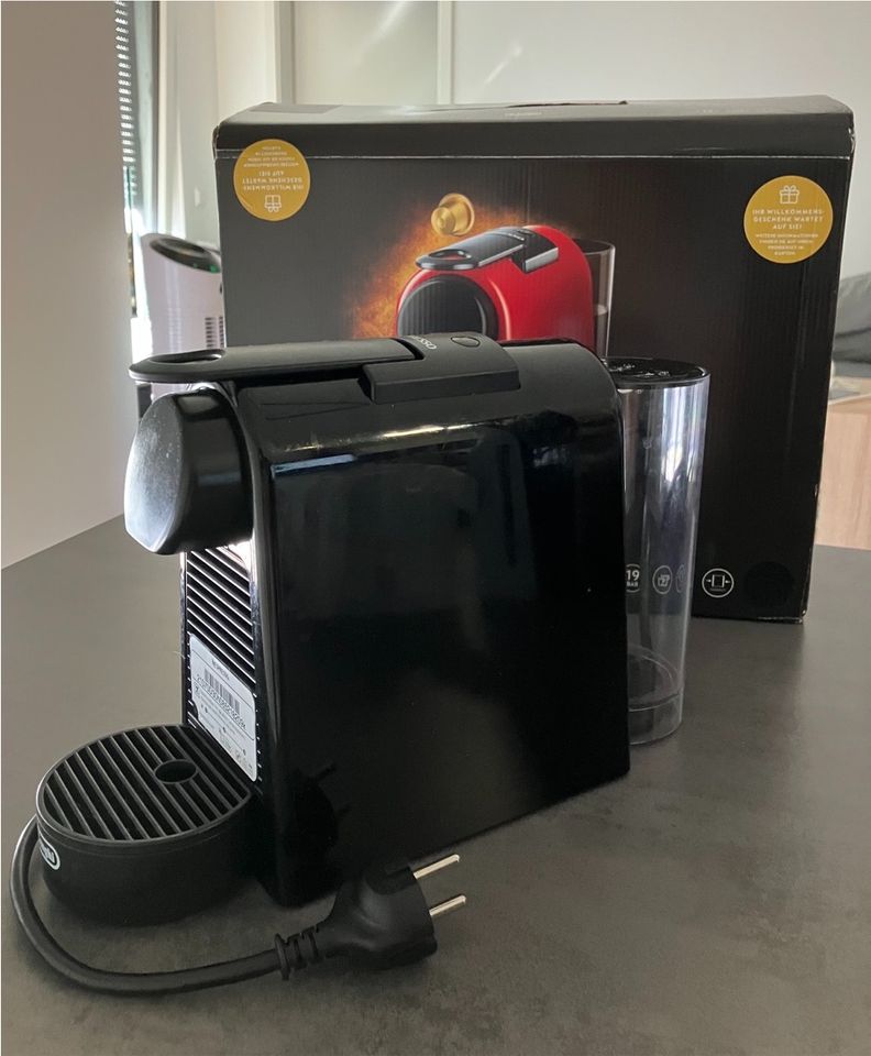  Delonghi essenza mini