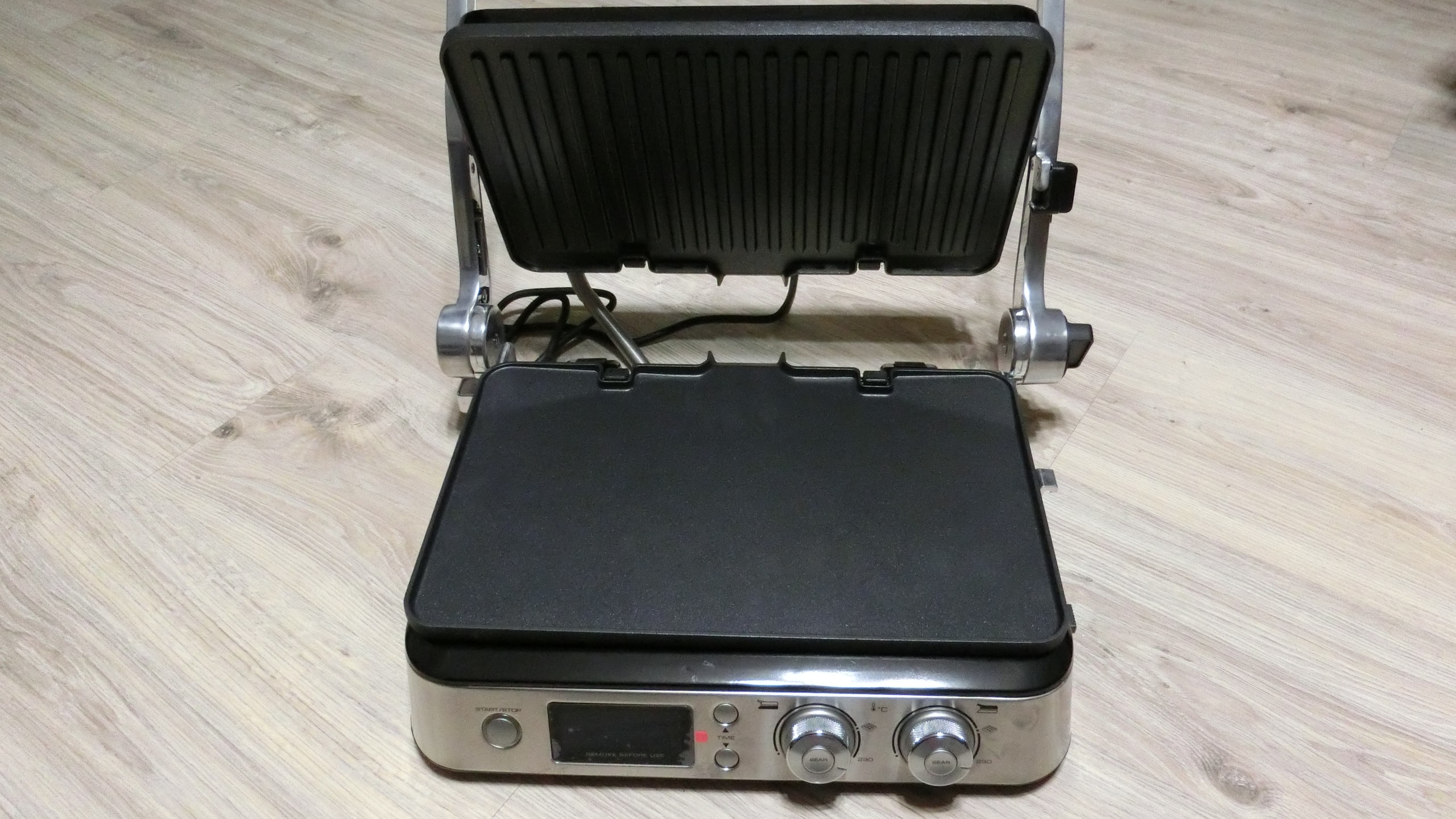  Grill delonghi 1012