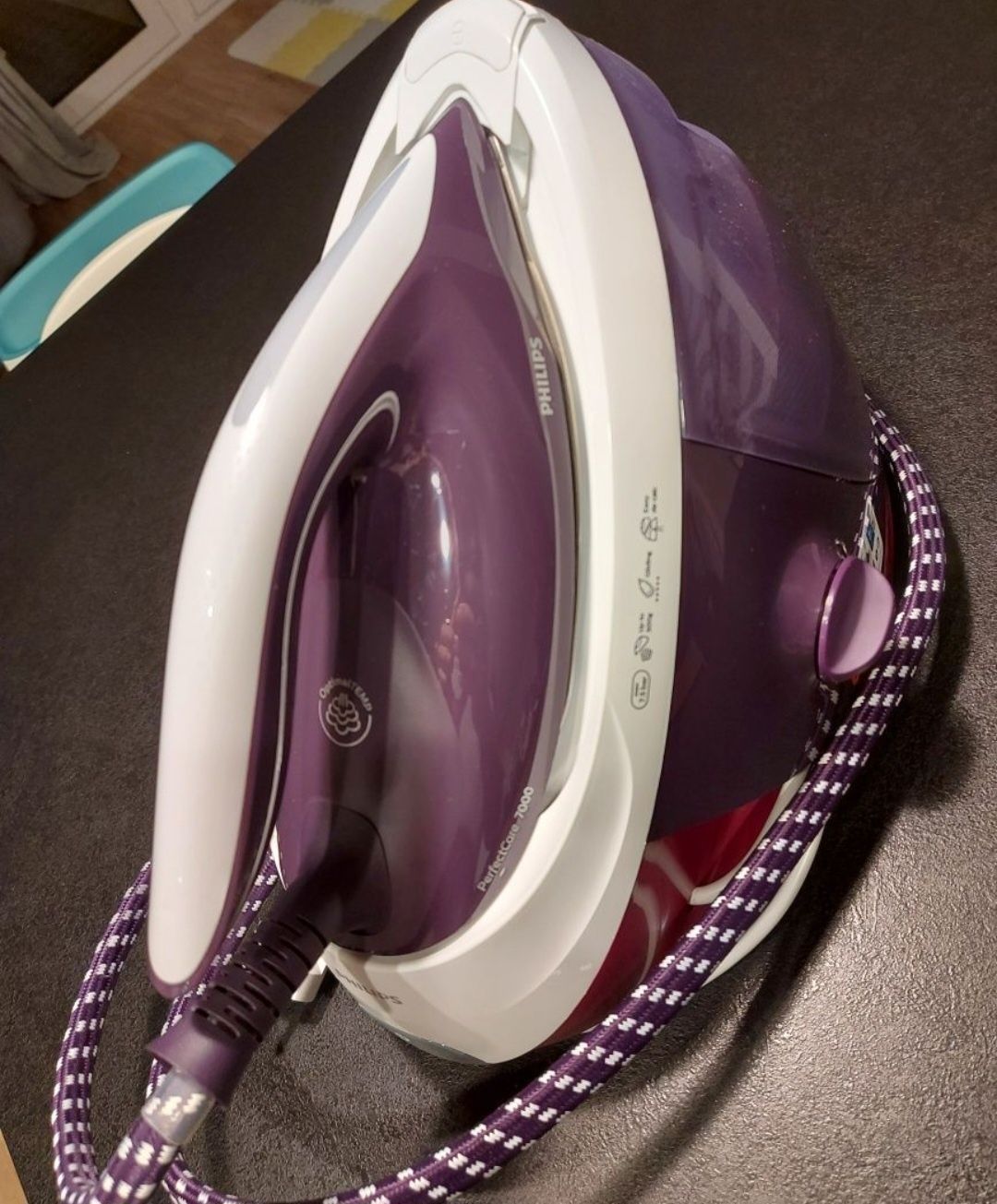  Philips iron steam 7028